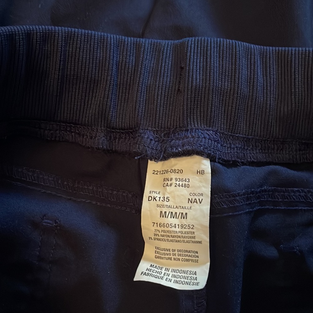 Dickies Scrub Set - Picture 3 of 3